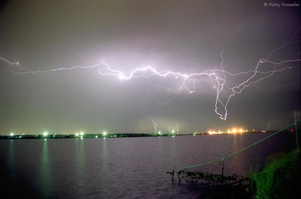 Photo  Marty Pouwelse