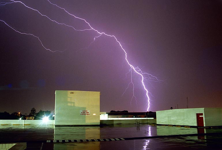 Photo  Marty Pouwelse