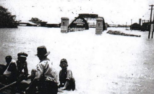 Photograph courtesy of the Queensland State Library