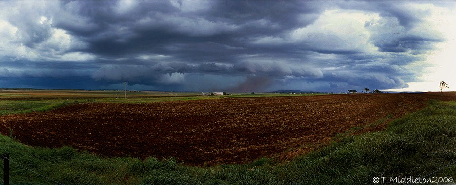 Photo  Tony Middleton