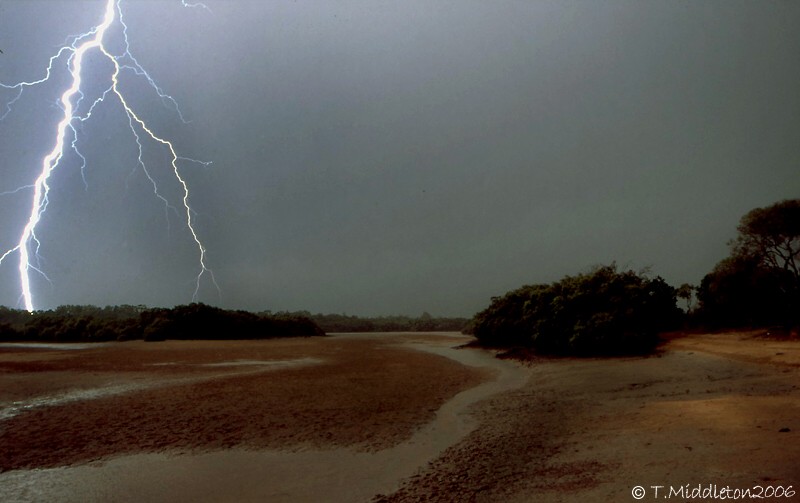 Photo  Tony Middleton