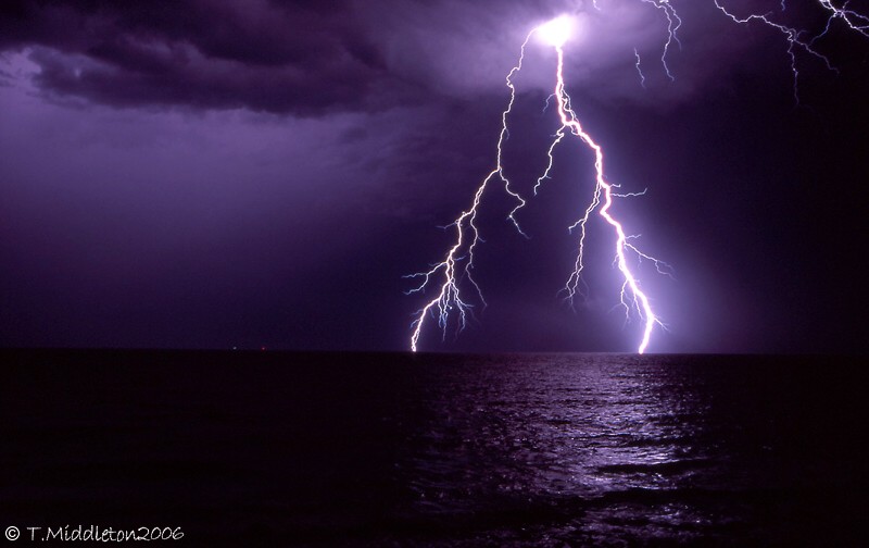 Photo  Tony Middleton